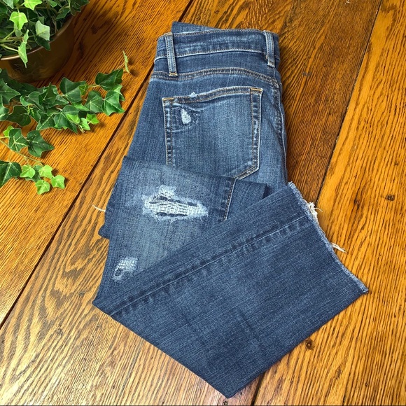 Raw Hem Distressed Straight Jeans main image 1